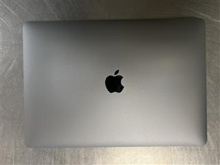 APPLE MACBOOK PRO A2338